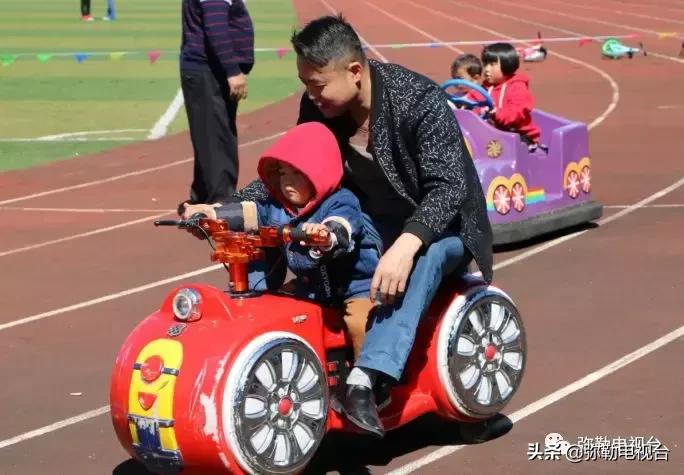 昆明弥勒人山人海,来弥勒玩人山人海