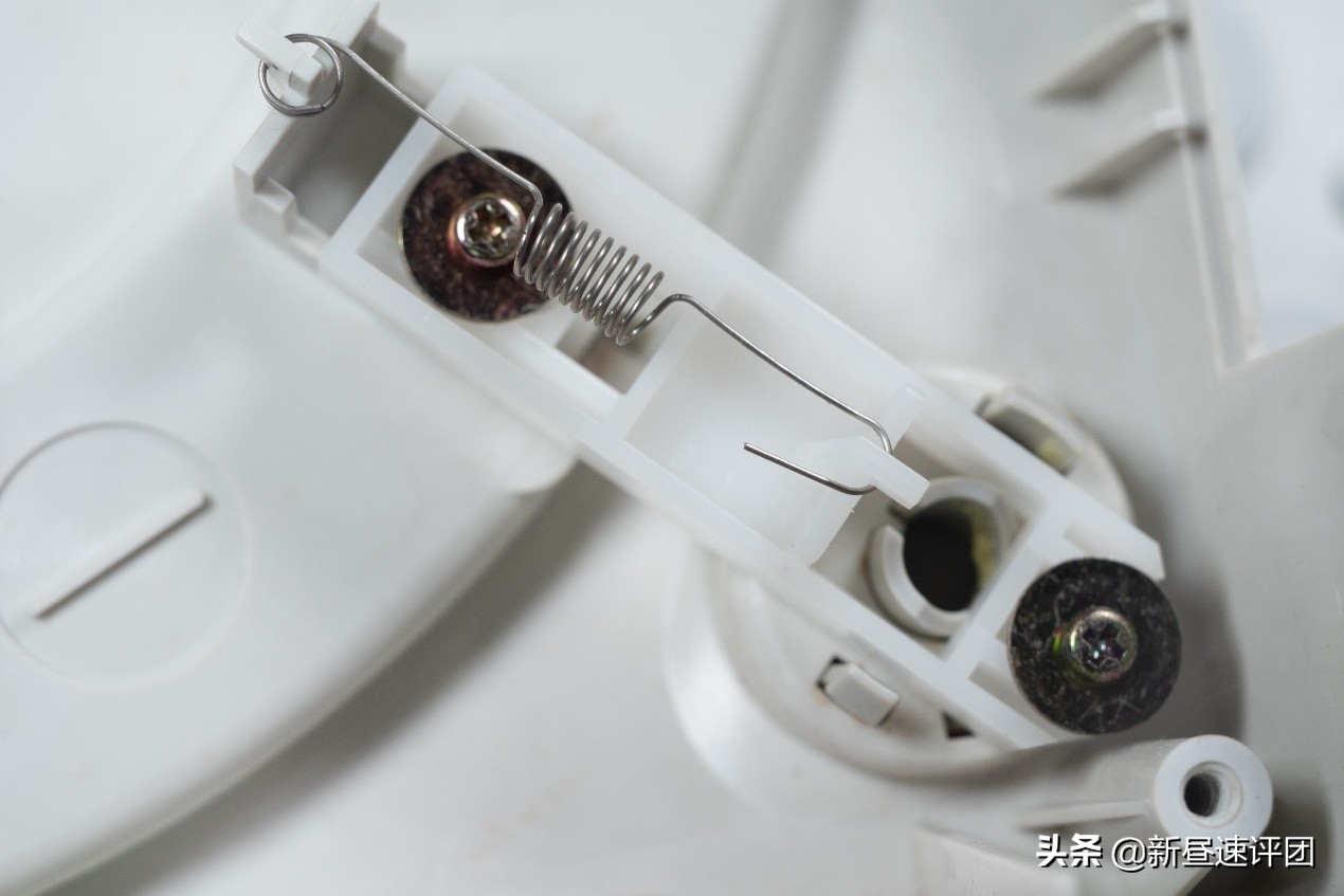 翻新修复DreamCast游戏机：好端端的产品，差点让公司倒闭