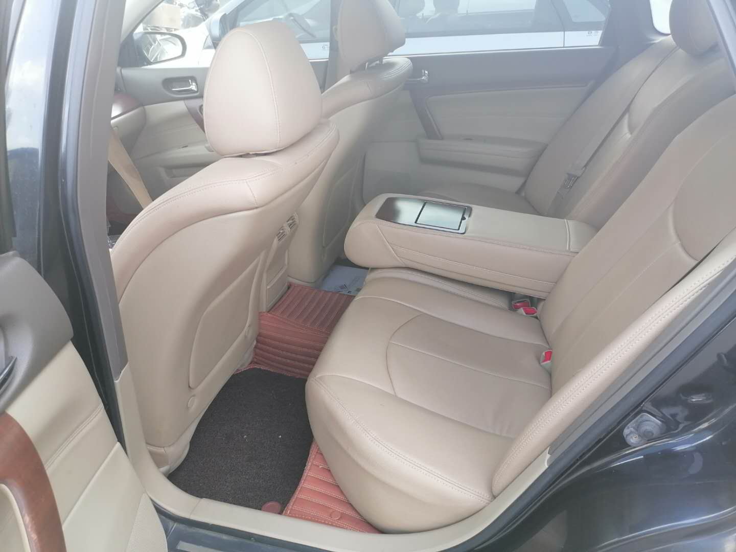 07年天籁v6二手车价格,07年天籁2.0二手的现值多少钱