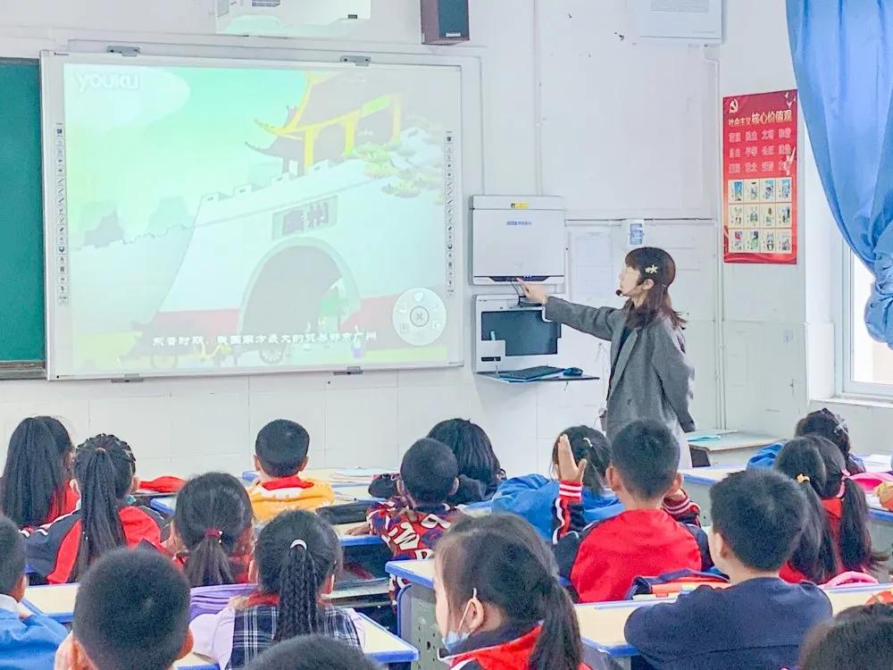 廉洁文化进校园习习清风浸我心——红光思源学校主题教育系列活动亮点多