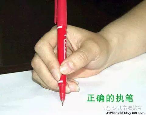 砚小田课堂握笔姿势,田钢笔字练字方法