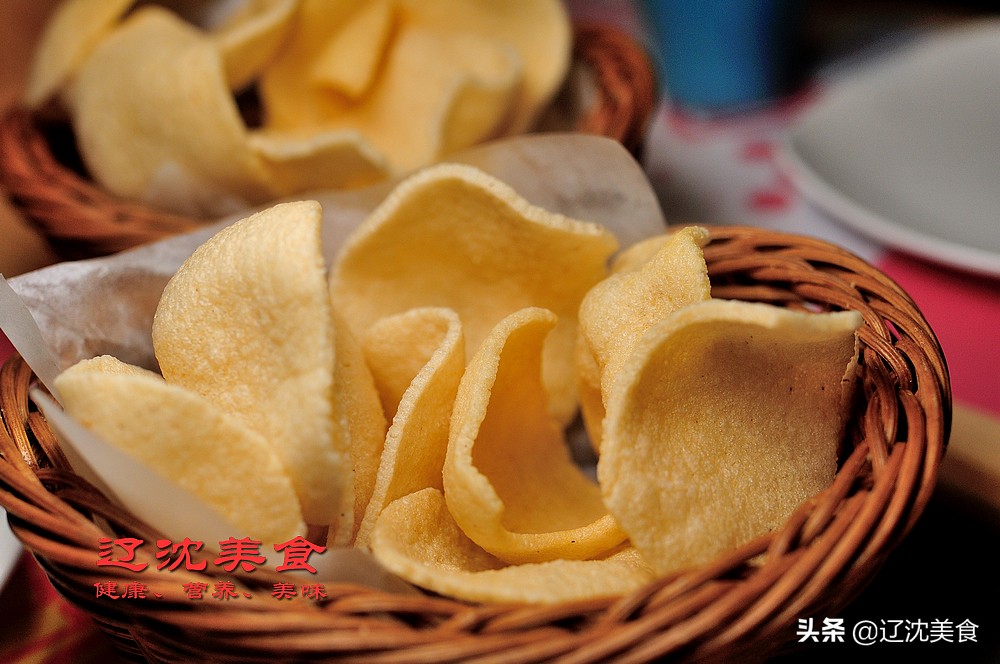 这间小屋出来一家美食公社,榴莲披萨和四川冒菜一起吃