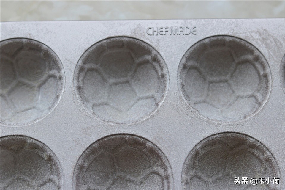 不塌陷小蛋糕做法,怎么做简易蛋糕无奶油也不用烤箱