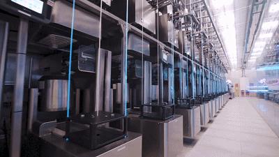 中餐走向海外：除了李子柒，主要还是靠机器人？|地新引力