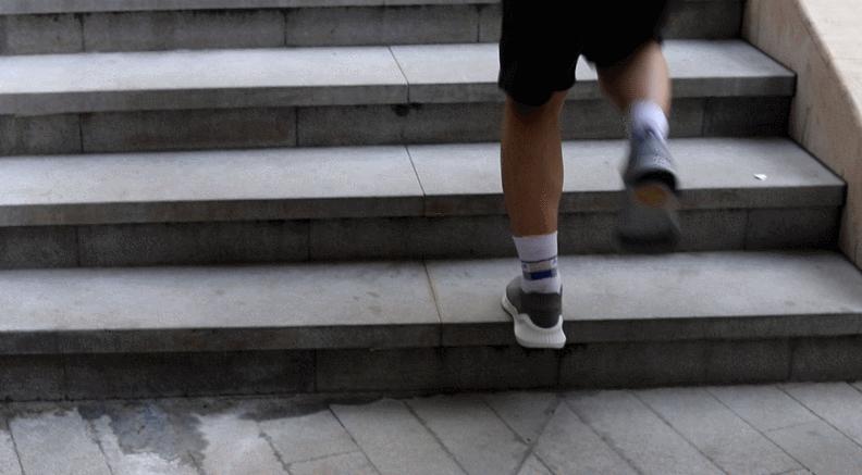 斯凯奇低帮跑步鞋女款测评,休闲运动鞋真皮好评