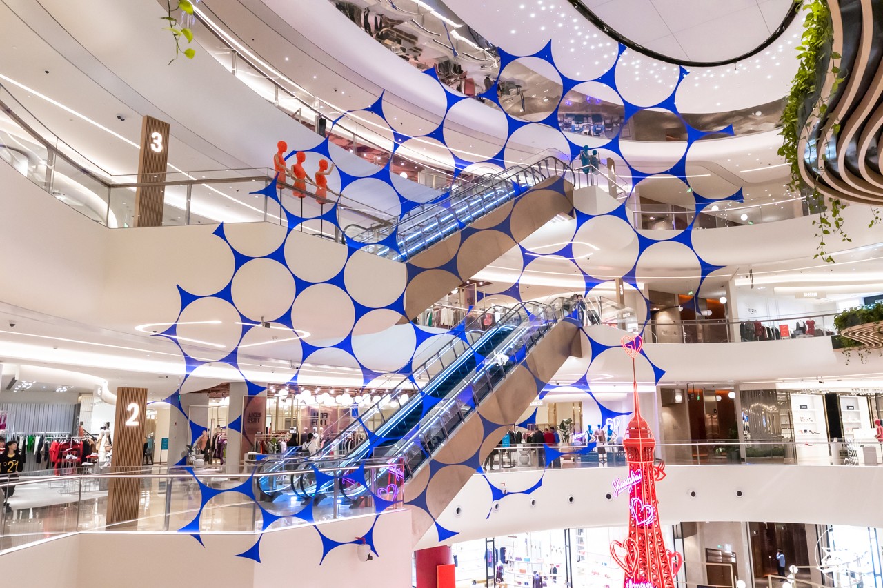 老佛爷百货中国第二店营业,走进上海老佛爷百货