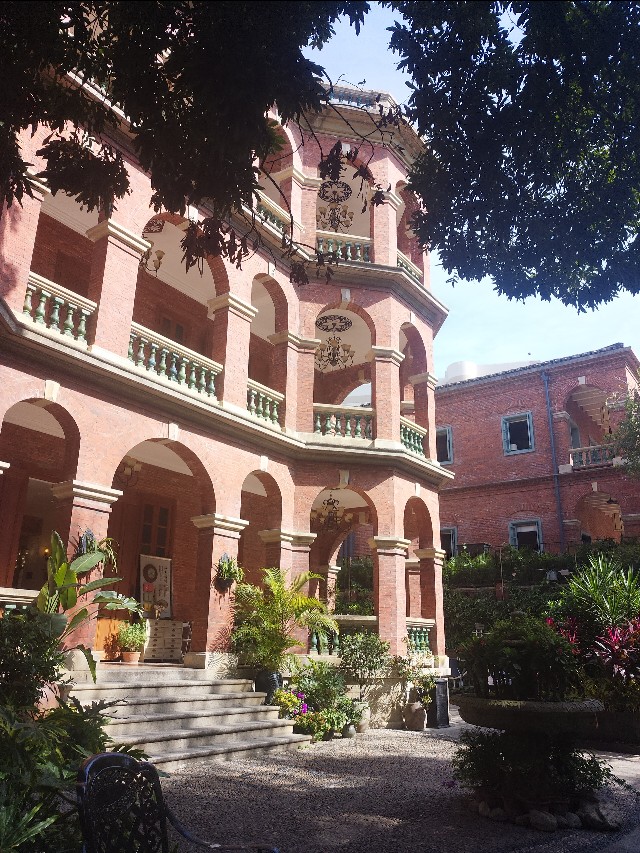 厦门人穿拖鞋短袖,厦门人冬天的穿着