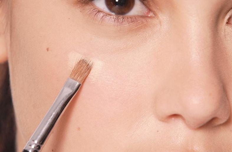 日常出门都是怎么化淡妆,新手化日常淡妆的步骤