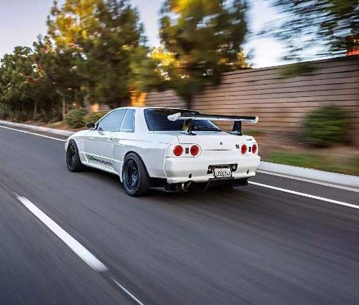 前轮胎噪声大还是后轮胎大,开车时轮胎滋滋响怎么办