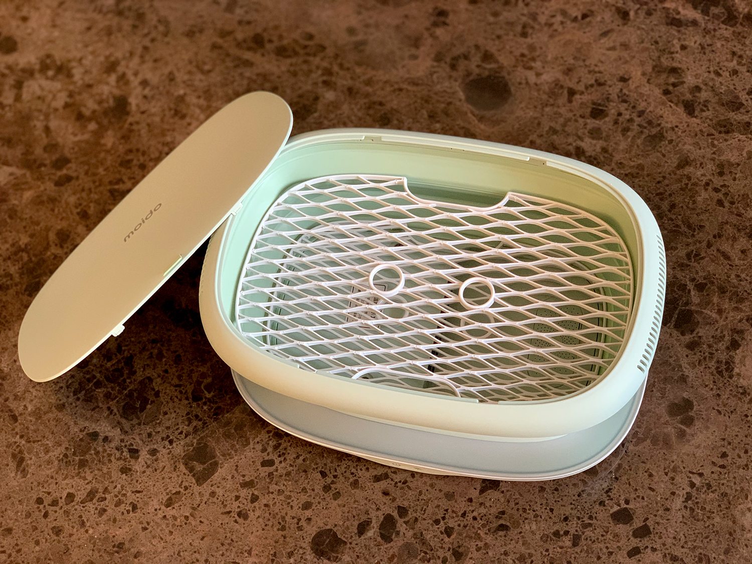 拒绝衣物阴干和异味，一份靠谱的衣物消毒烘干盒选购指南