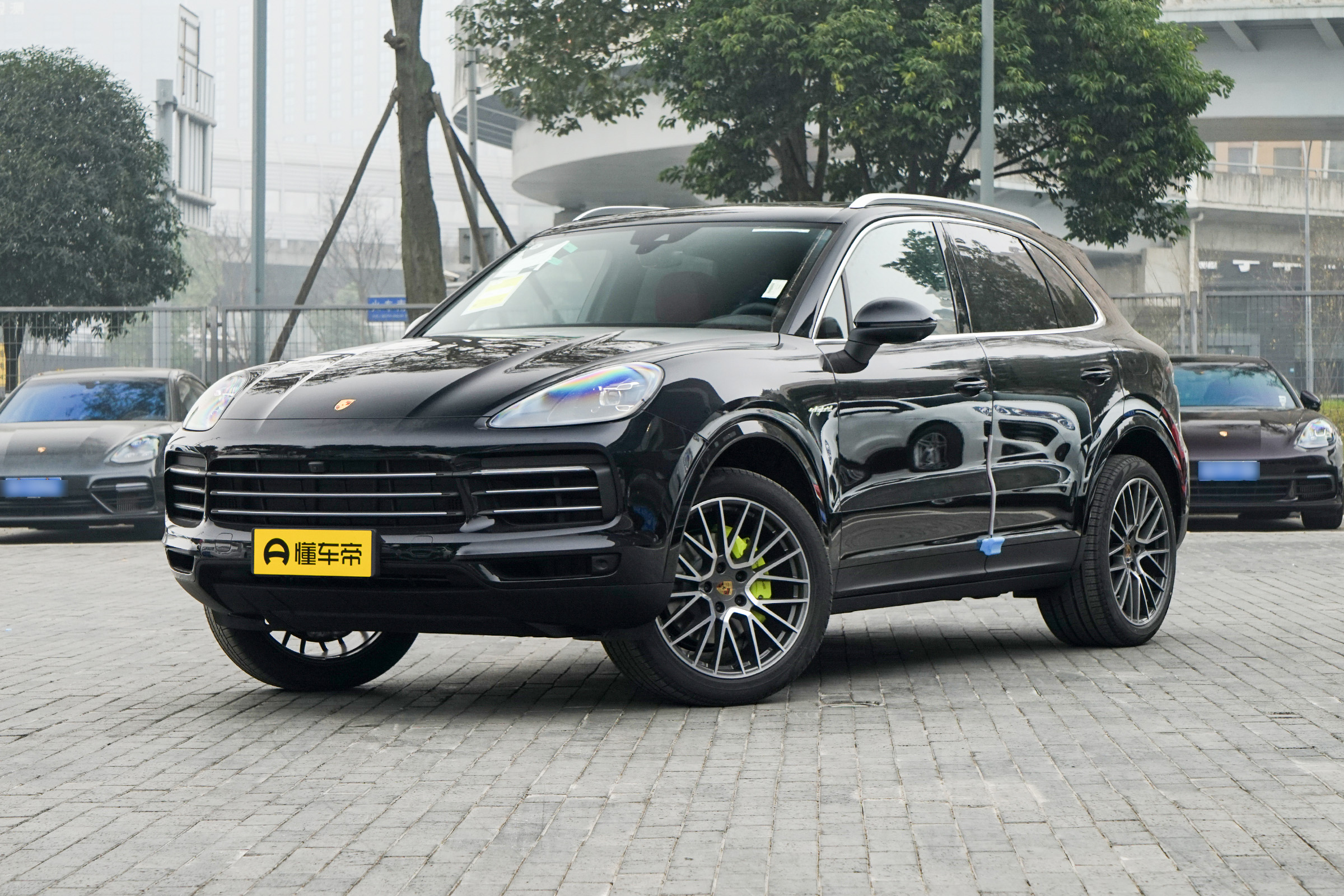 破百5.6秒+全时四驱！CayenneE-Hybrid表现如何