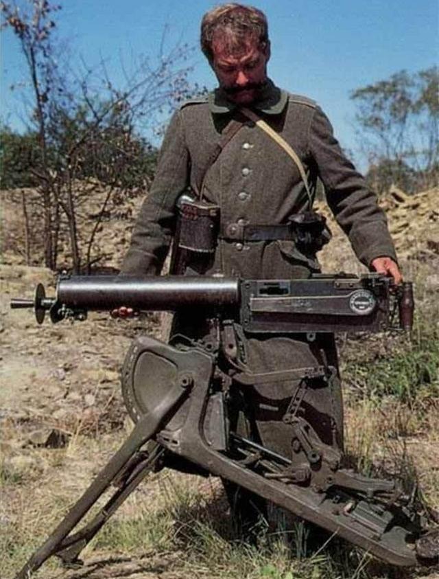 “无烟*药火**+金属弹壳定装弹”意味着什么？一个枪械新时代的来临