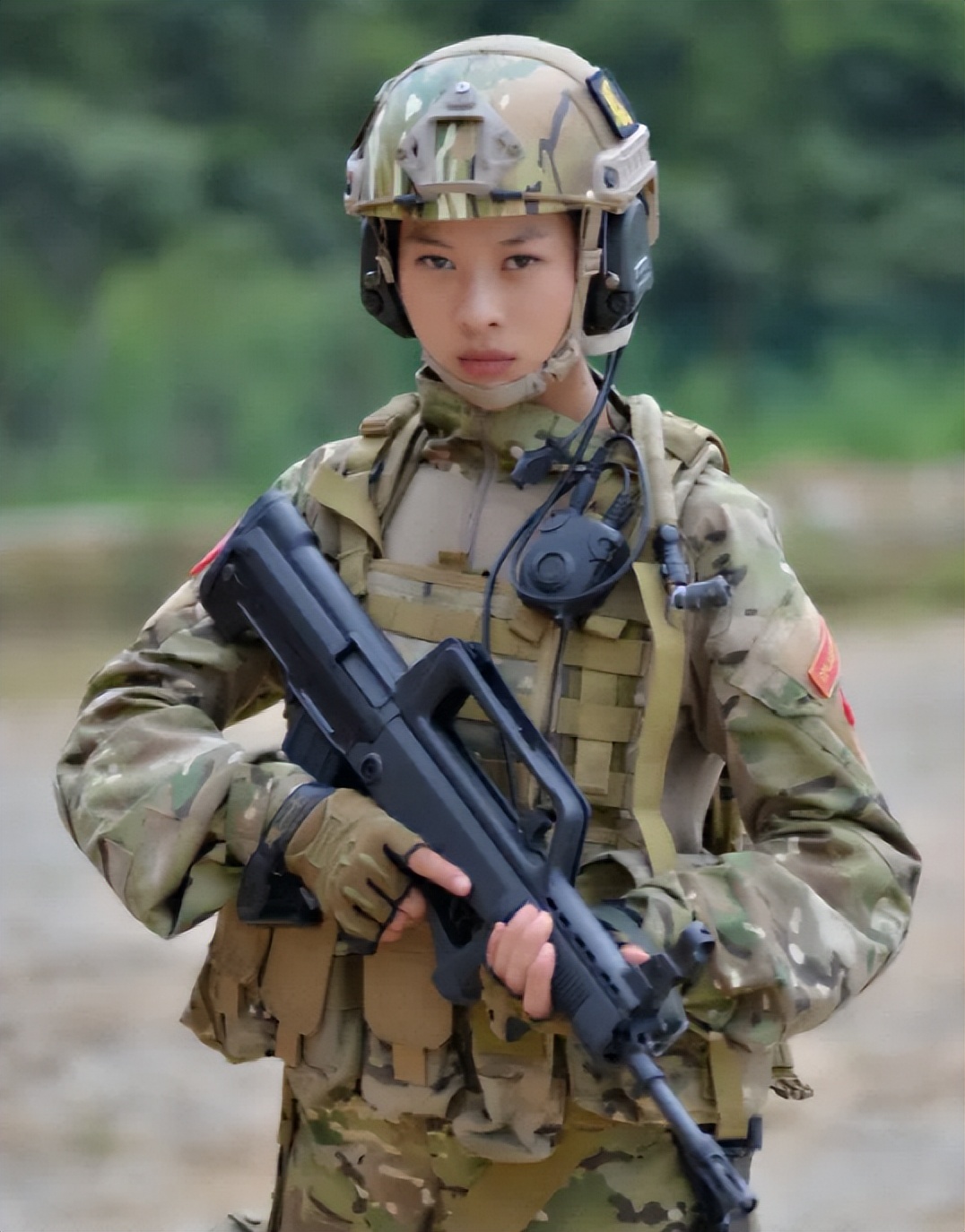 特种兵之火凤凰演员再聚首,特种兵之火凤凰演员今昔对比