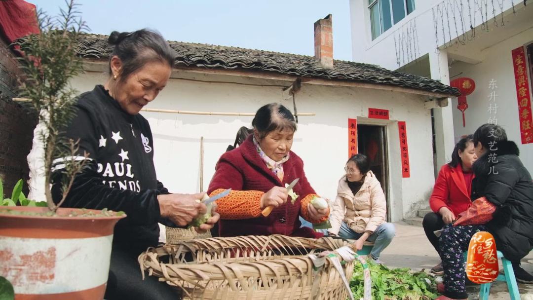 一人一艺，一户一品，来重庆东升村，体验一把文艺范儿生活！