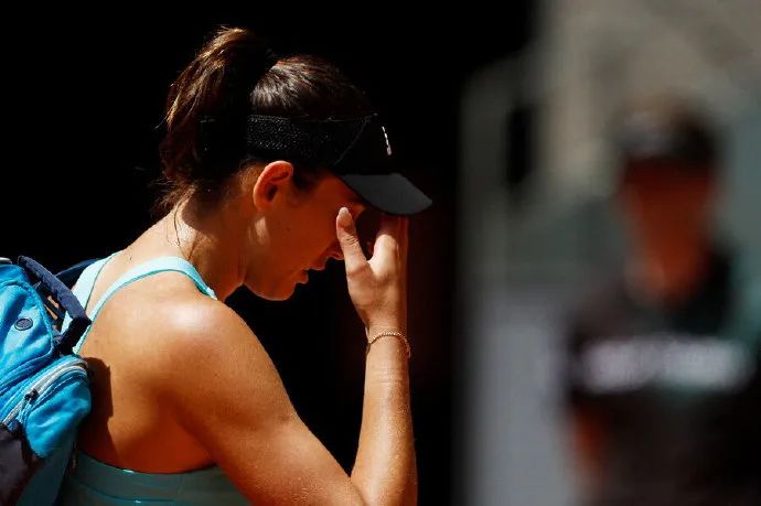 梅总逆转晋级澳网四强,梅总vs西西