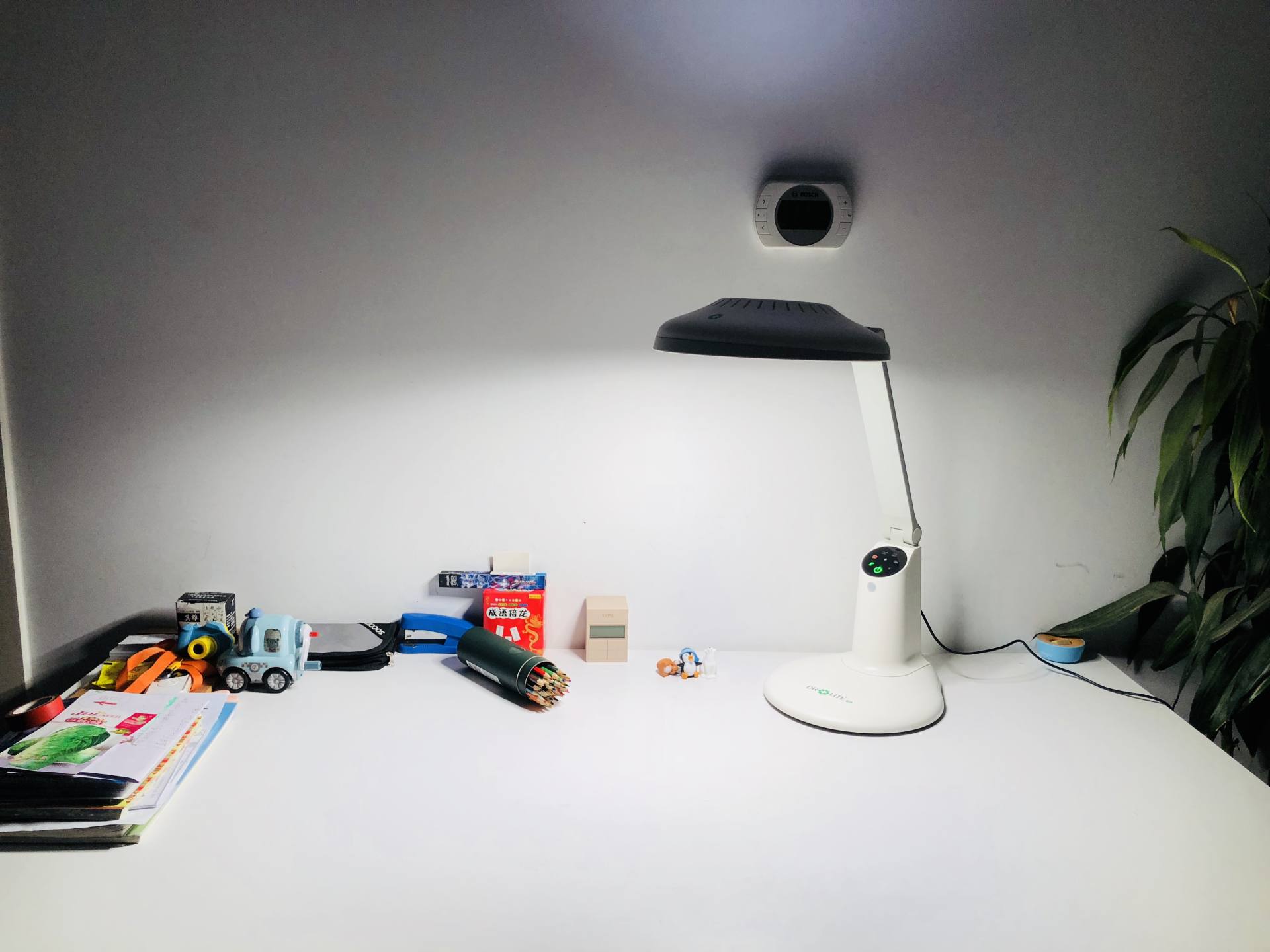 护眼台灯学习防蓝光专用测评,防近视台灯护眼学习灯