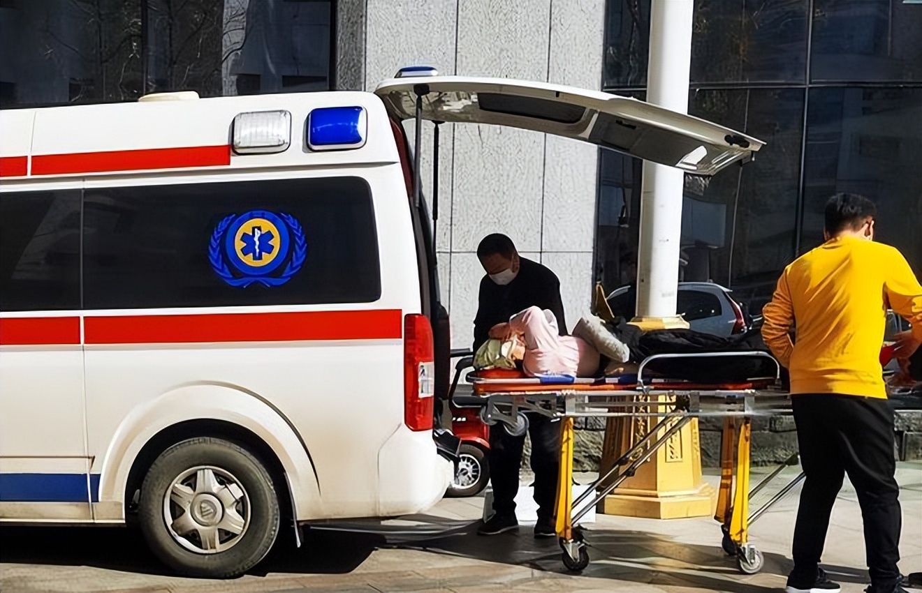 医院保安能赚多少钱一个月,做保安一年赚50万块钱