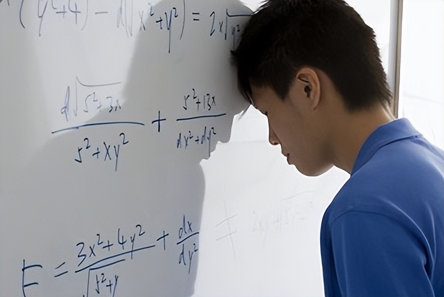 高中学生沉迷游戏父母该怎么办,如何正确处理学生沉迷游戏