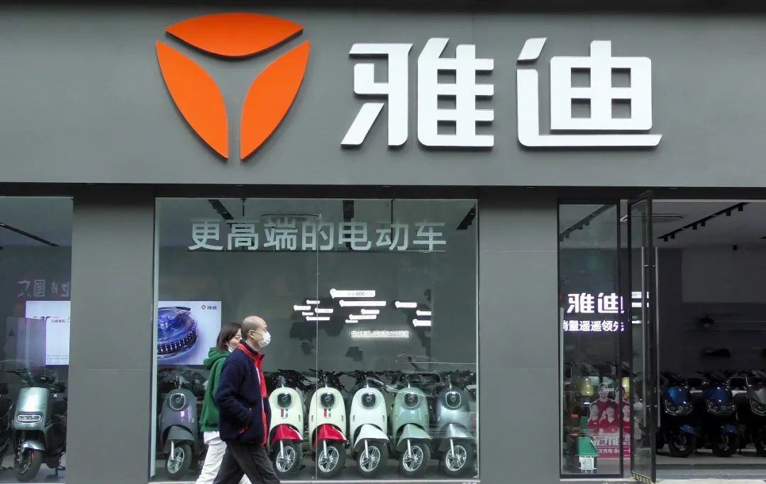 安徽夫妻买车,安徽夫妇身价多少亿