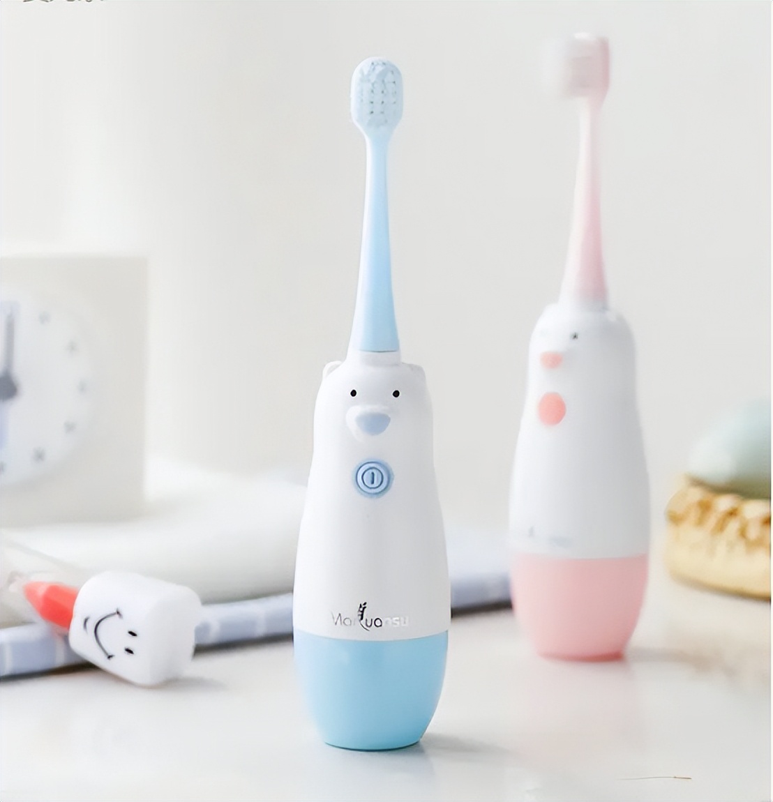 儿童使用电动牙刷对牙齿有害吗,儿童电动牙刷对孩子牙齿有伤害么