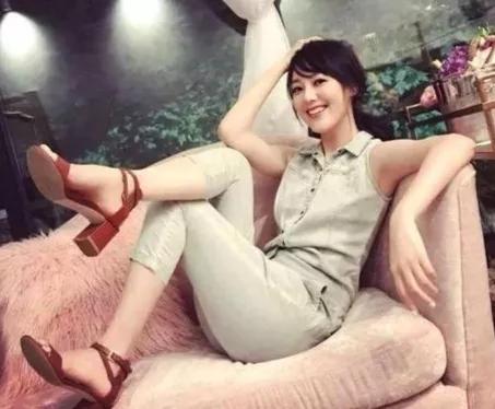 王冠惊艳迷人照片,王冠唯美图片