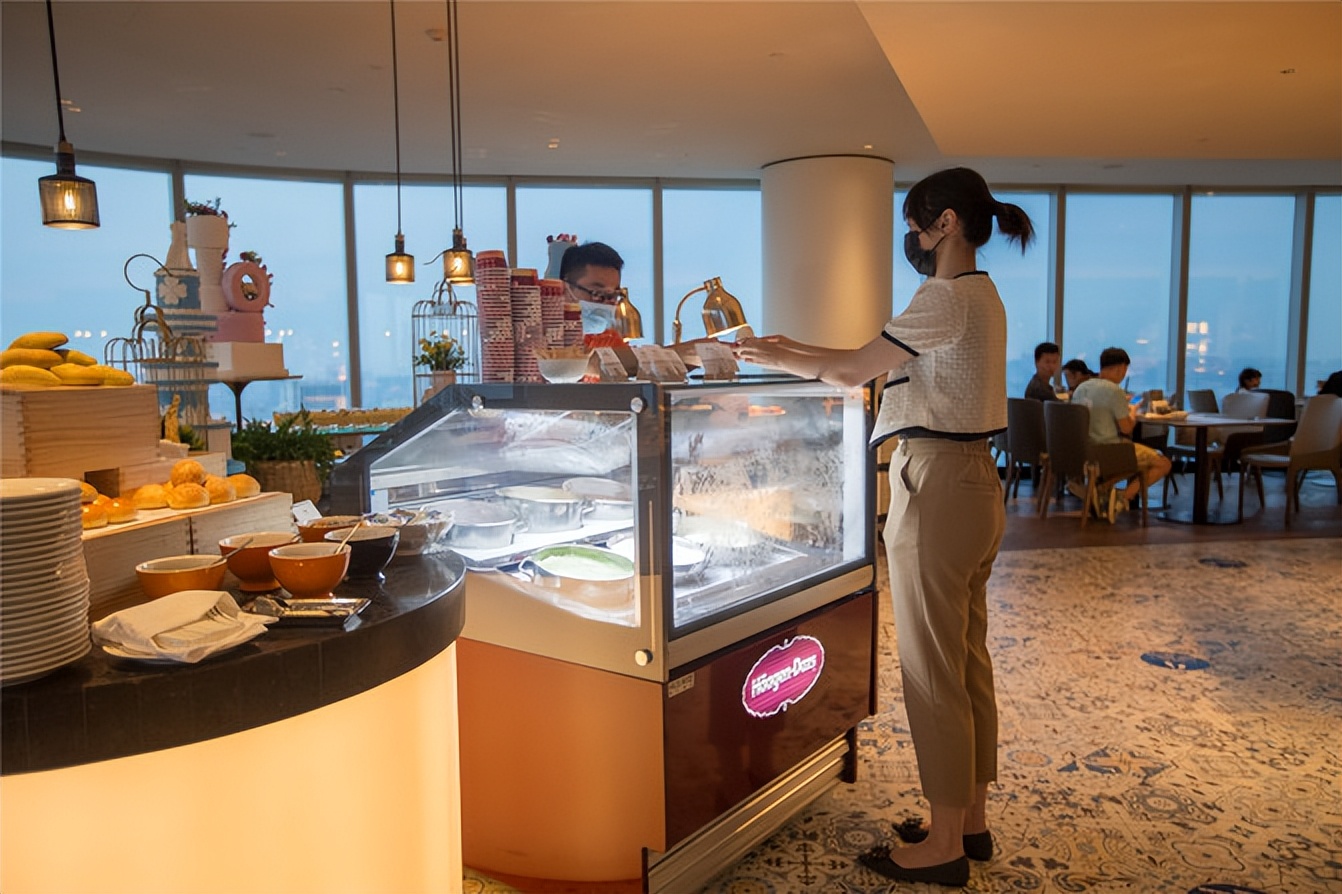 黄岐希尔顿龙狮轩中餐厅早茶,佛山黄岐美食推荐早茶