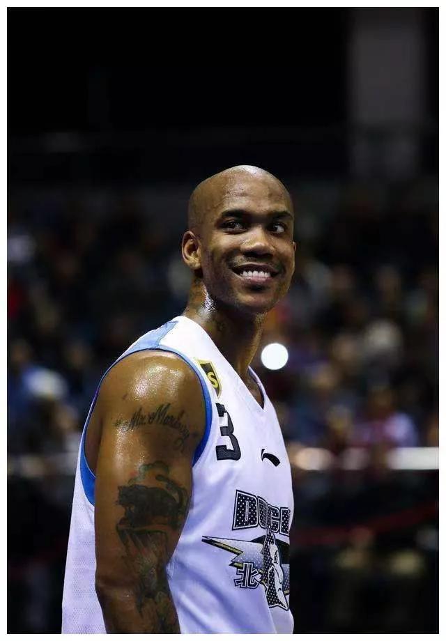 cba漫画人物,cba12号球衣的代表人物