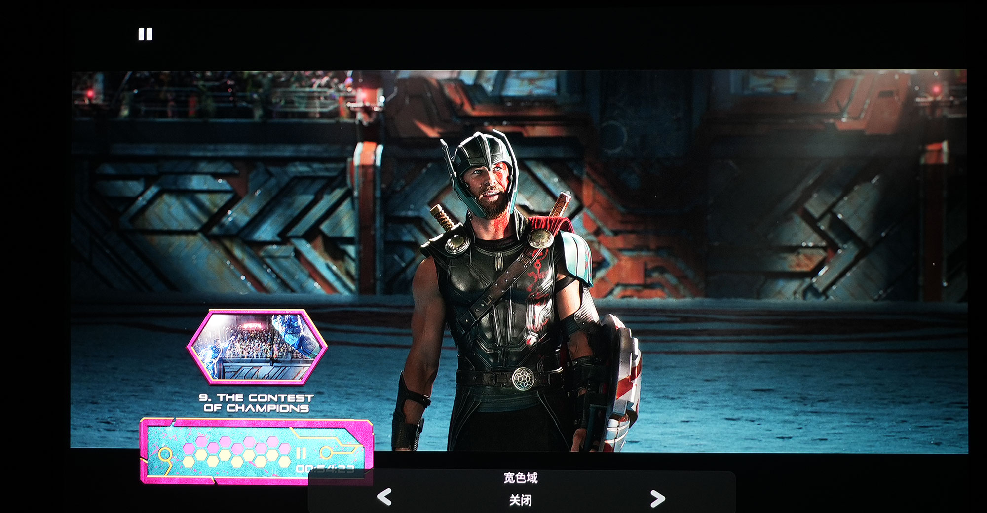 爱普生tz3000和明基4550,同价位投影仪和显示器