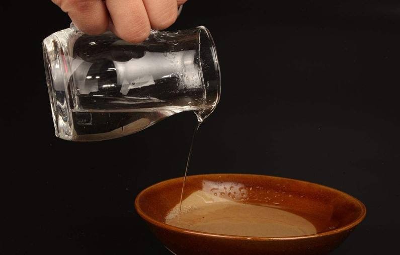 白酒存放8年会过期吗,白酒会过期吗保质期多久