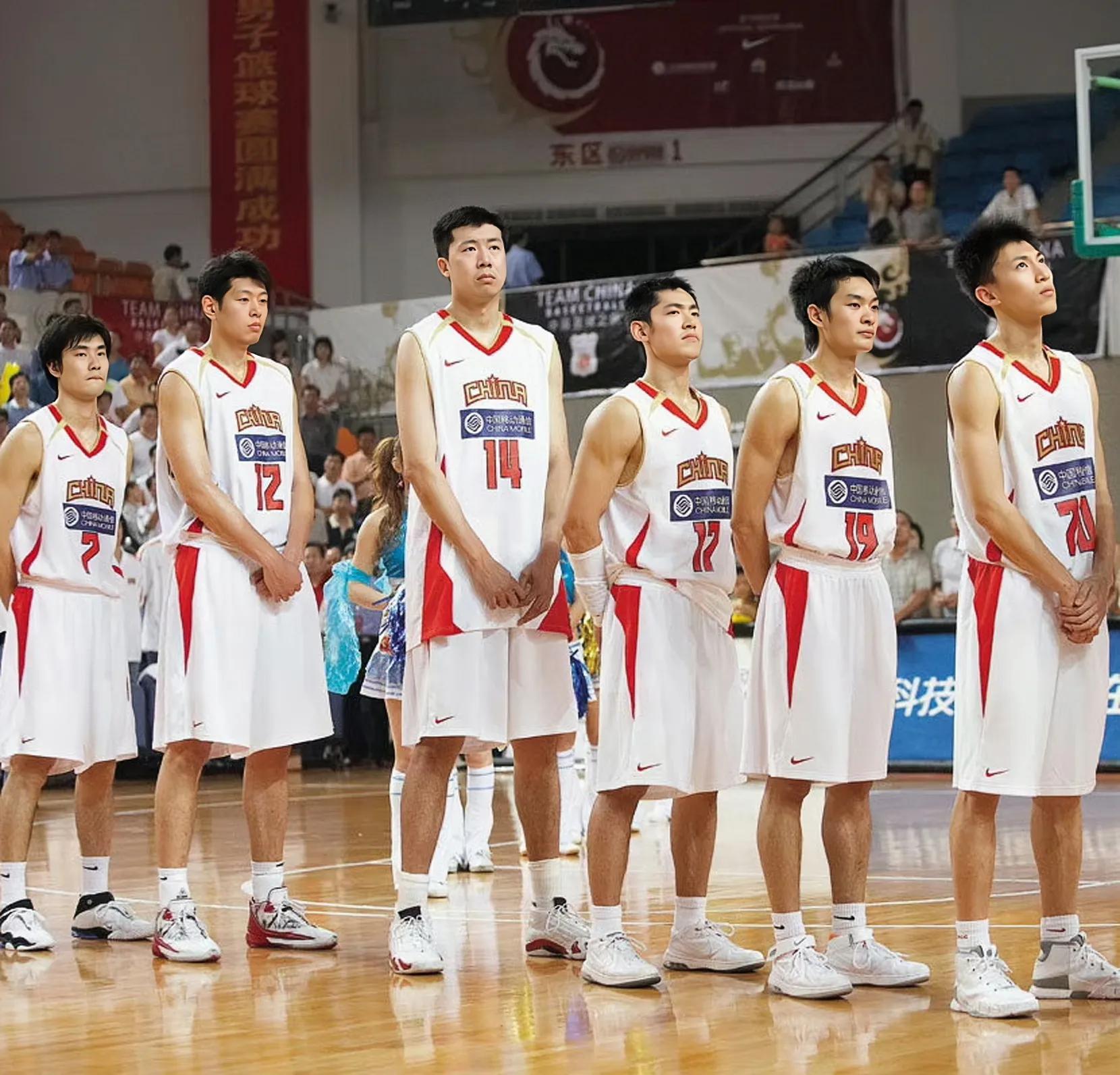 男篮刘炜有多菜,男篮刘炜集锦