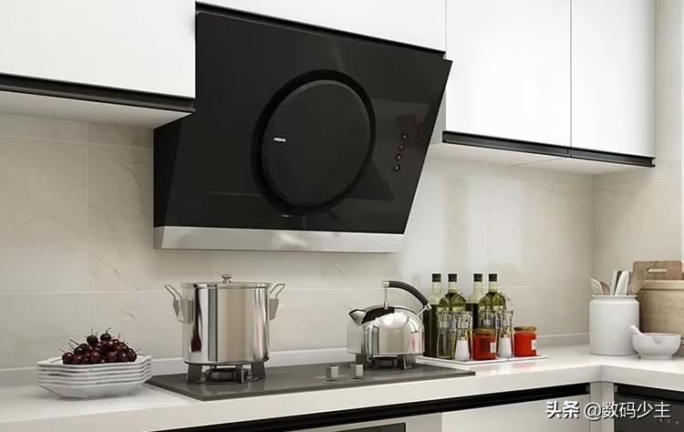 家用简单厨房抽油烟机怎么选,比较小的厨房怎么选择抽油烟机