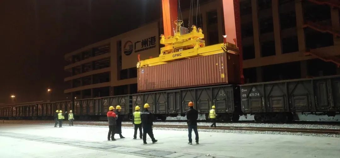 奋楫逐浪！南沙港海铁联运助推区域经济发展