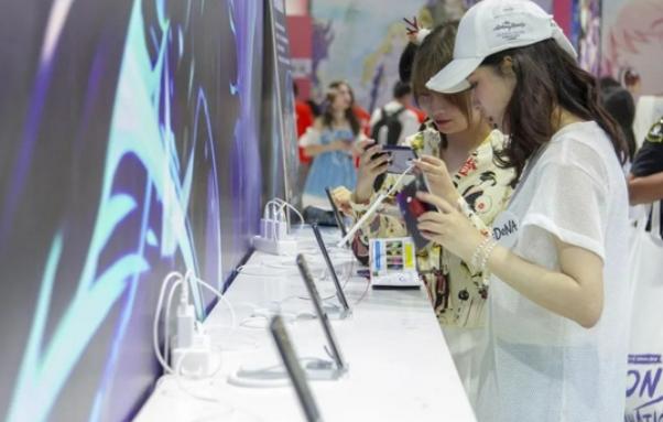 推荐一款值得入手的小屏手机,现在最划算入手的小屏手机