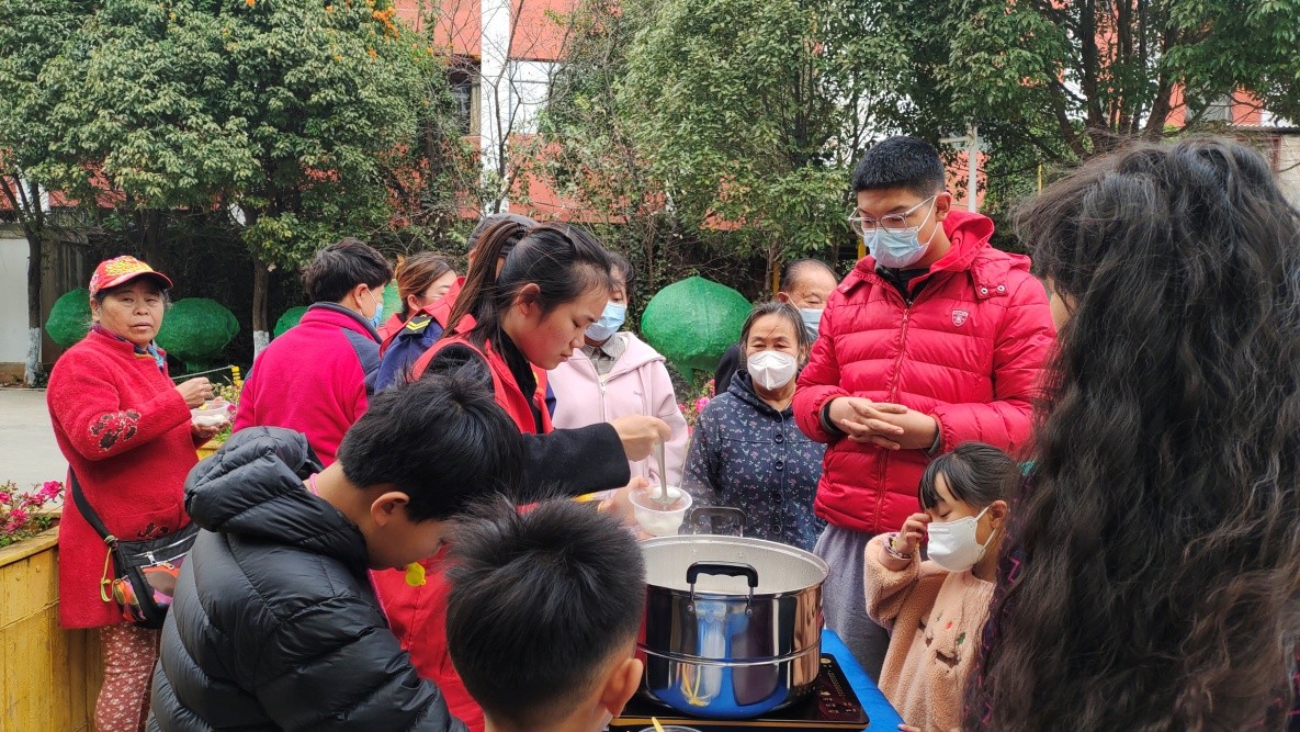 暖心老旧小区变化,老旧小区改造的闹心事