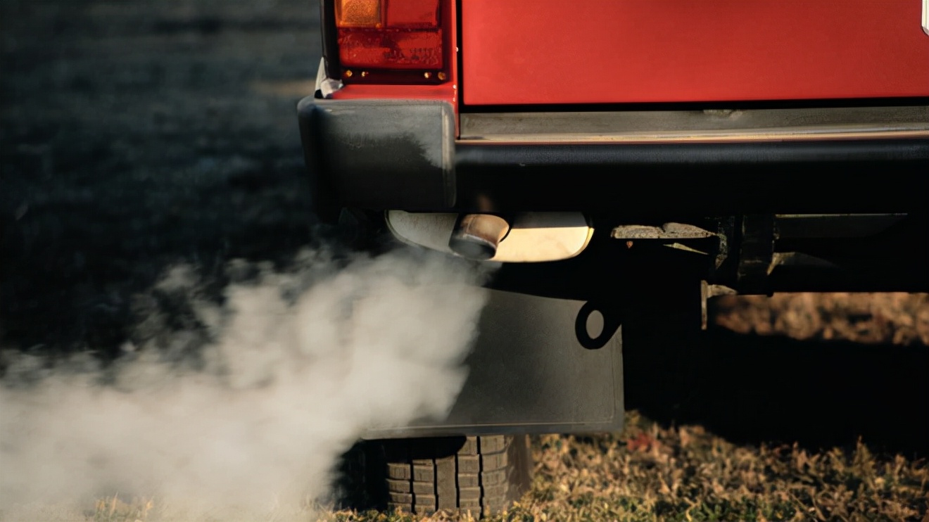 冬天开车油耗猛增,冬天开车油耗增多原因找到了