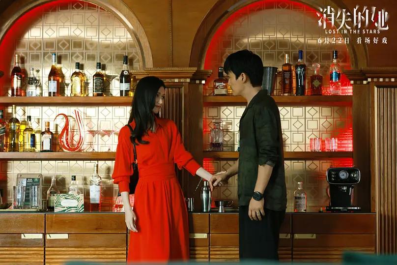 《消失的她》口碑两极分化，演技无可挑剔，剧本却让人大跌眼镜