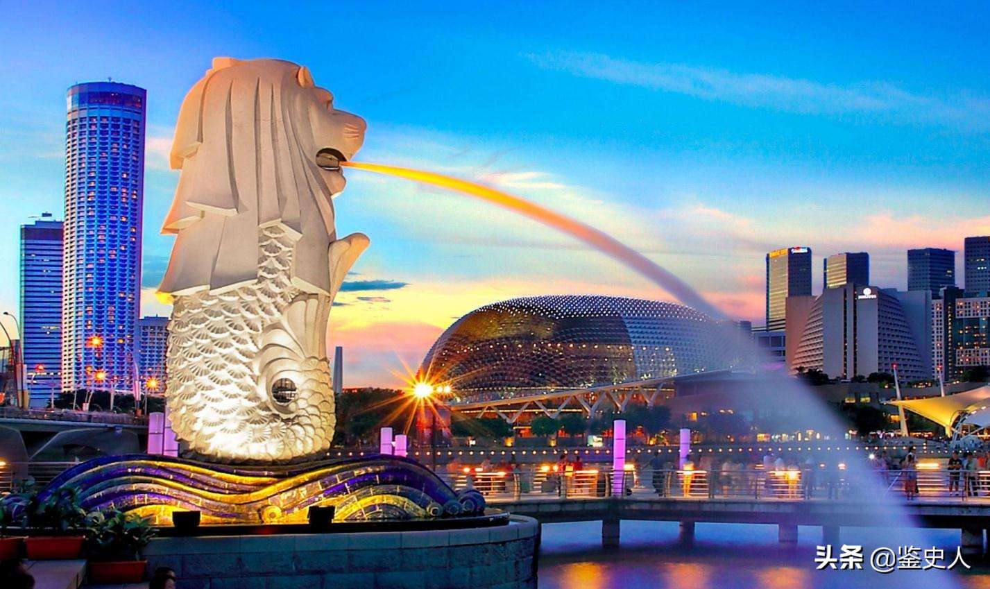 80后小伙创业卖女装,服装80后草根创业者