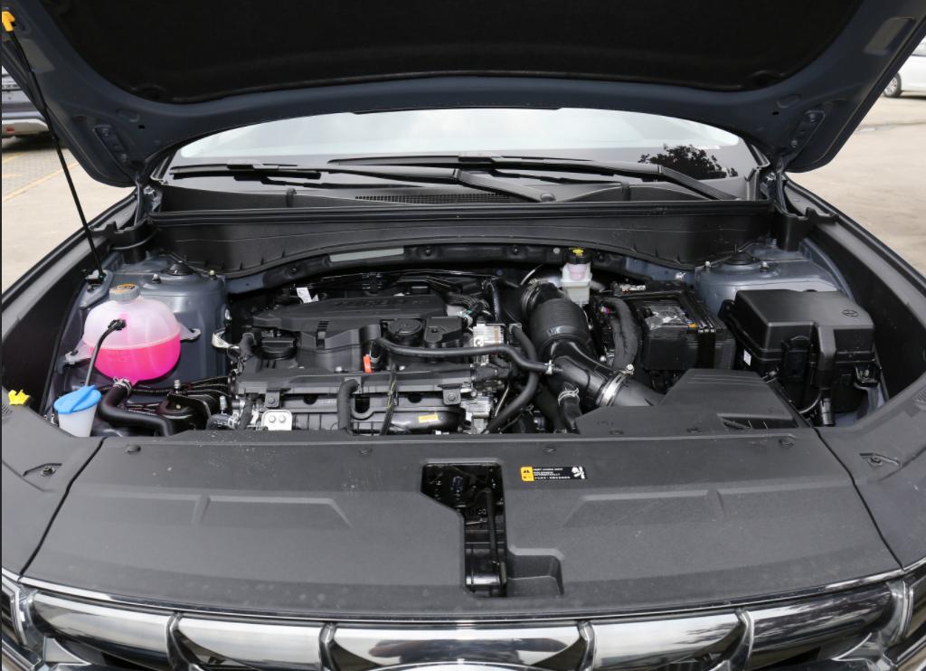 动力不足、销量一路下滑！北京现代第五代途胜L有哪些优缺点？