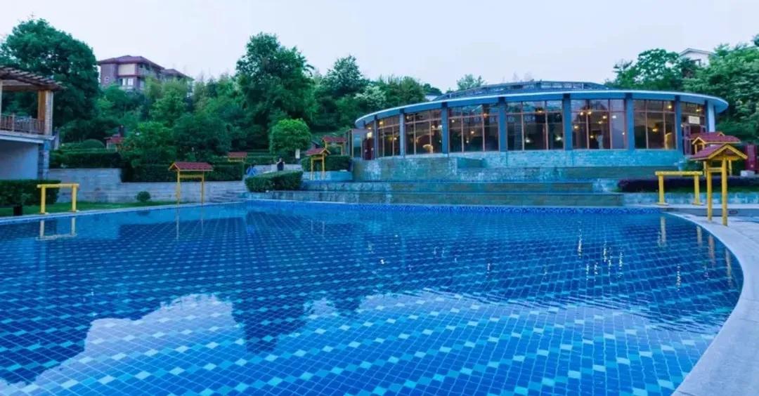 黄冈温泉度假村,武汉周边温泉旅游景点推荐