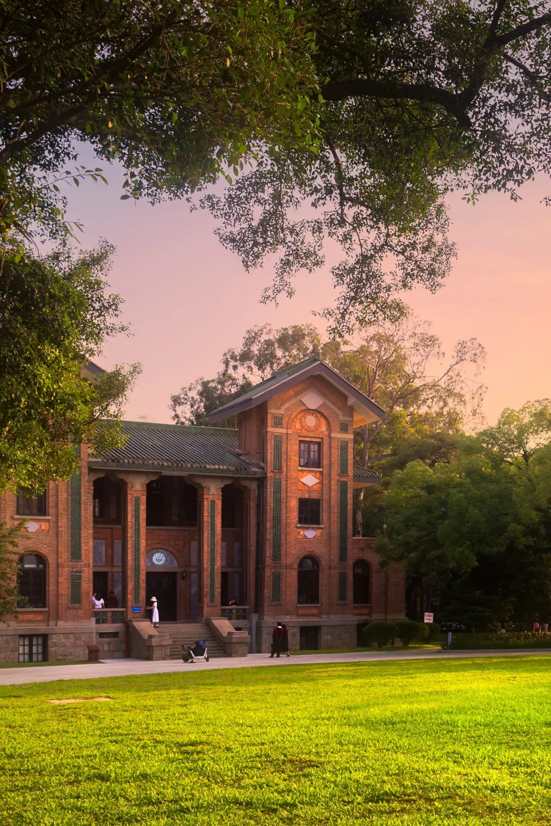 华南第一学府：中山大学,华南最高学府