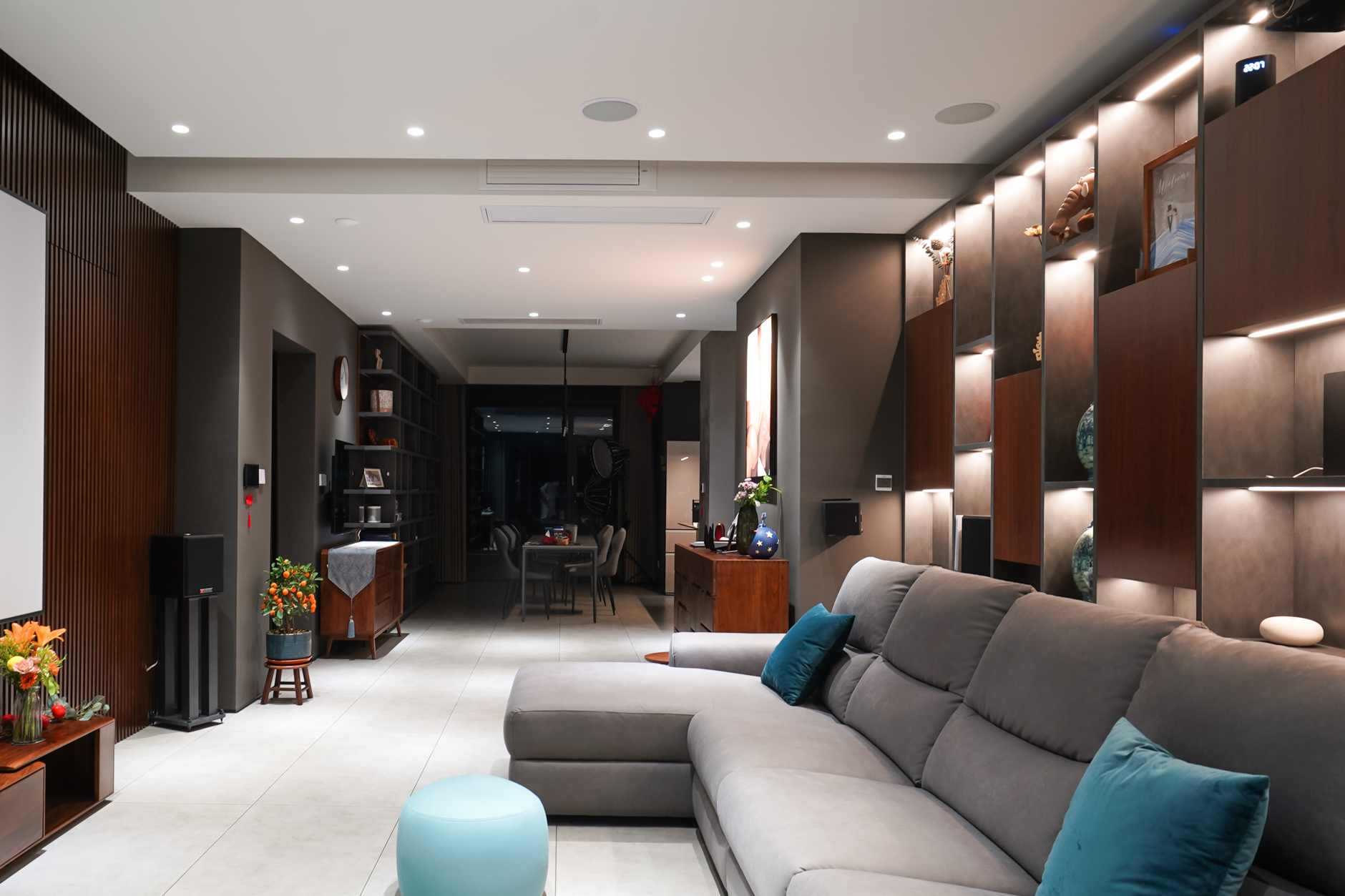 是特殊的缘分，才让“猪齐齐的好朋友”完成了这套7.1.4家庭影院