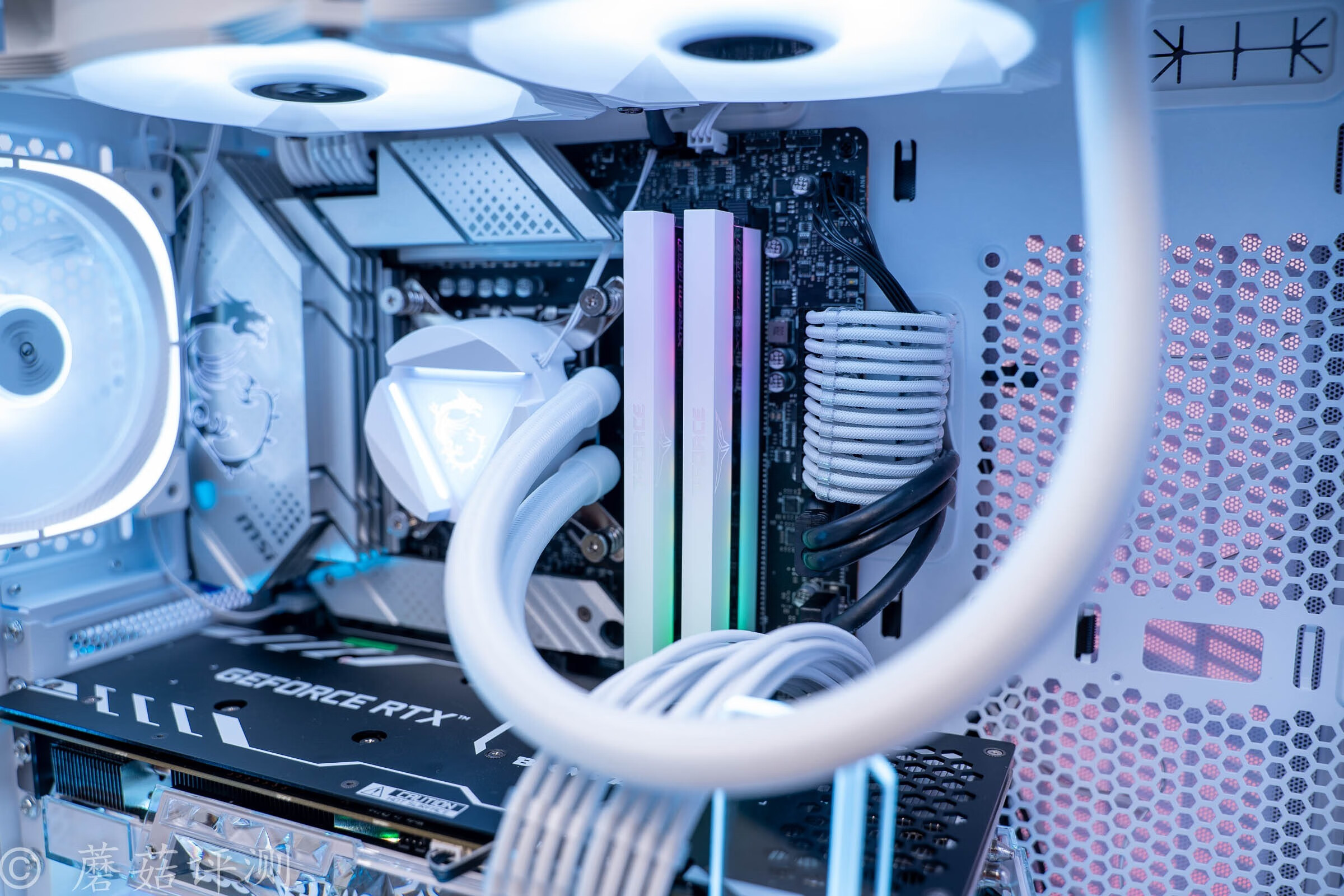 冷静高效、性能不错的PCIe4.0固态、大华C970固态硬盘PCIe4.0测试