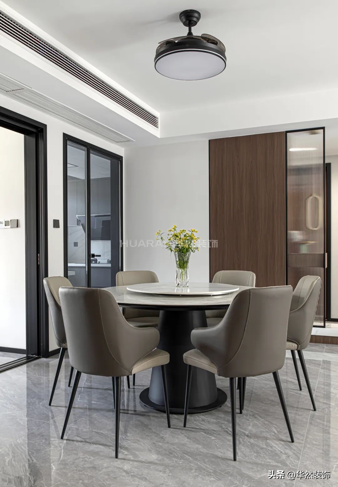 儿童房中央空调出风口,中央空调出风口对着床