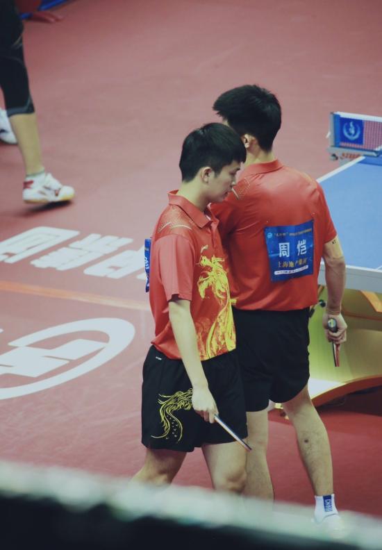 鍥戒箳鍑鸿建,鍥戒箳閫夋墜琚洕鍑鸿建