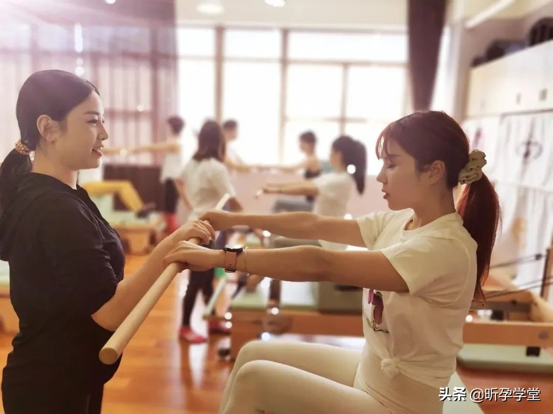 普拉提孕产瑜伽教练培训班,孕产普拉提大器械教练培训