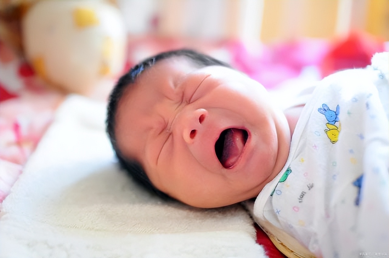 母乳对于儿童来说有用吗,母乳对孩子的好处和坏处