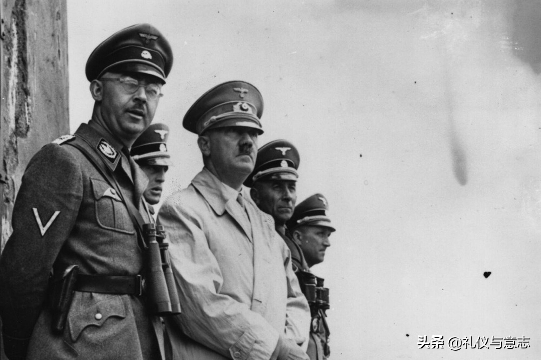 二战中的*党**卫军到底是干啥的