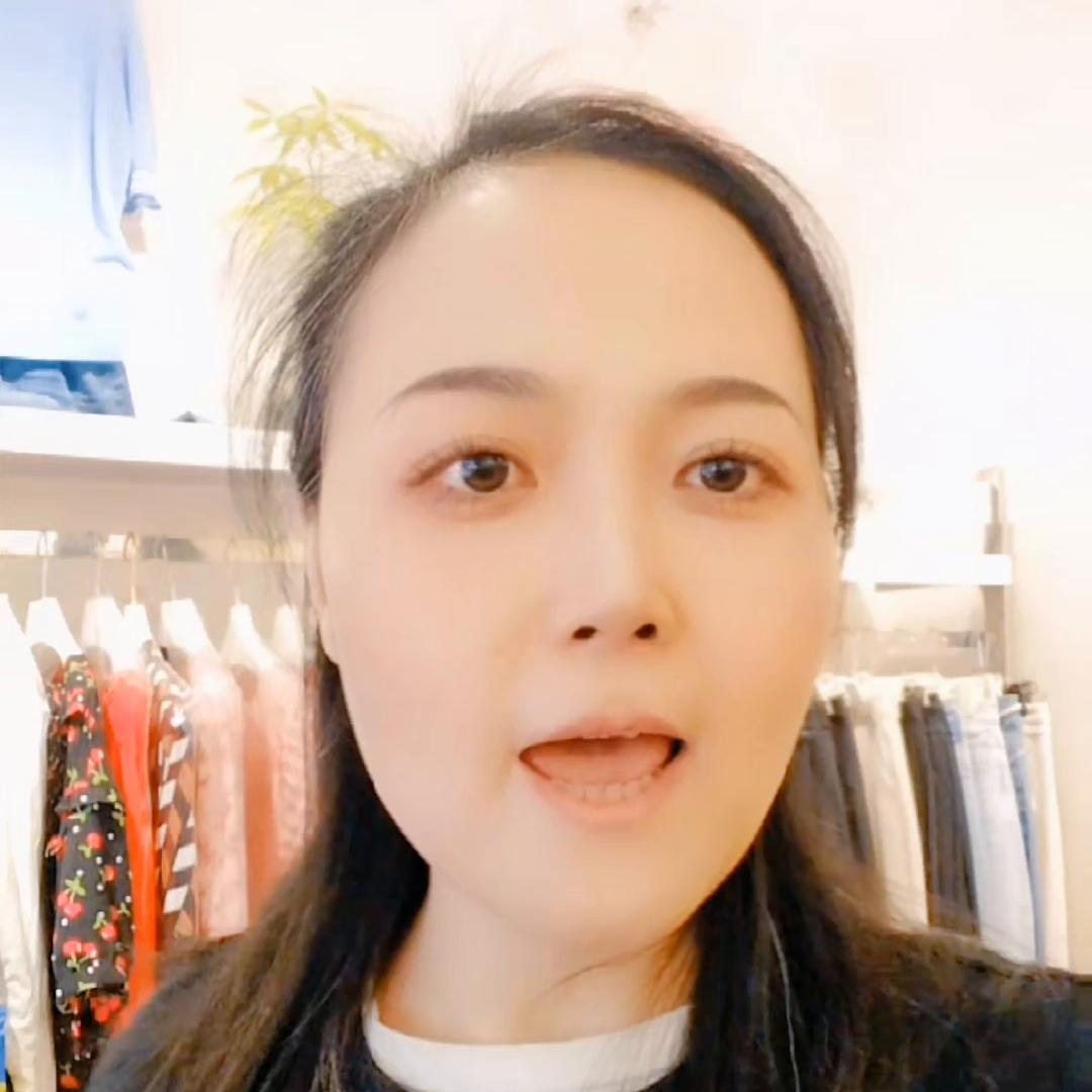 实体店的秘密㊙️*器武**是什么？#西安四府街依伴女装店
