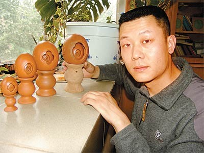 06年一专家出难题，以亿万家产作赌，却被普通电工破解，结局如何