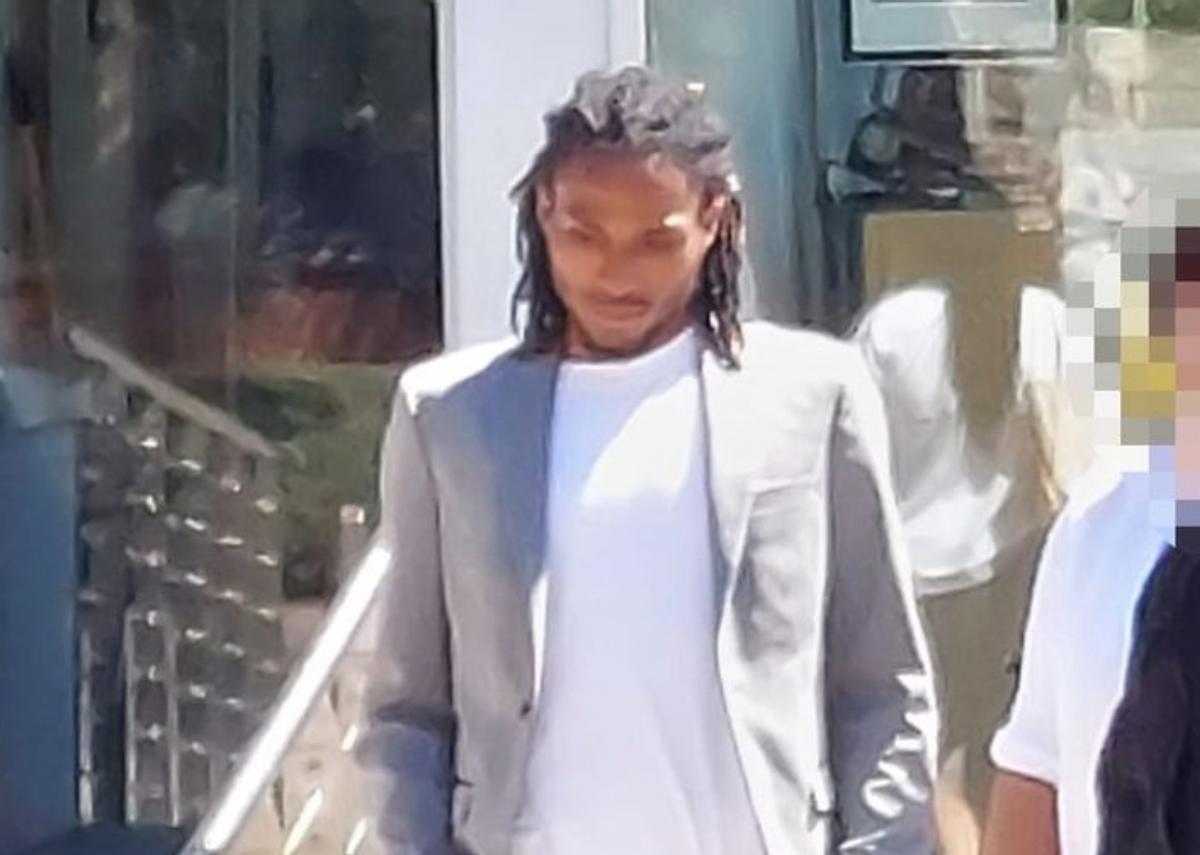 作为一名体育工作者你将如何做,成为一个职业足球运动员有多难